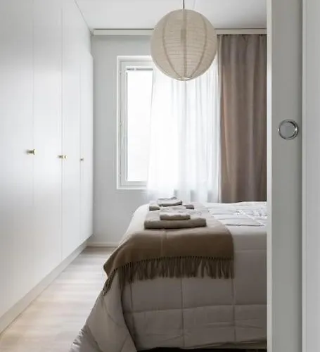 Satamanhelmen Naekoealahuoneisto Appartement Oulu