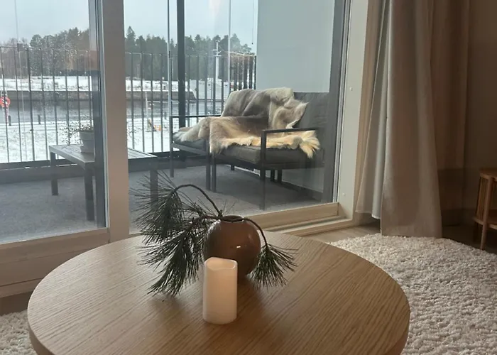 Satamanhelmen Naekoealahuoneisto